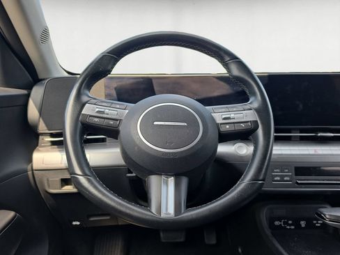 Used 2024 Hyundai Kona SEL AWD/4WD image 13