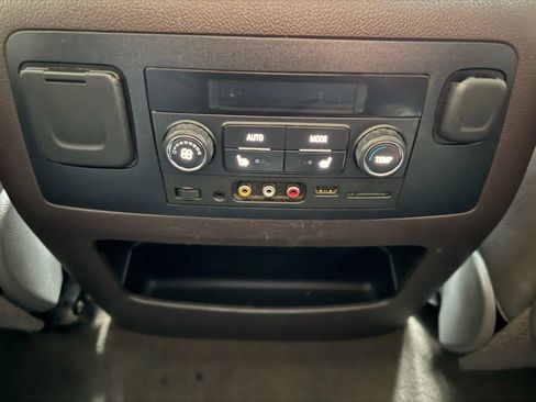 Used 2016 GMC Yukon Denali w/ Open Road Package image 22