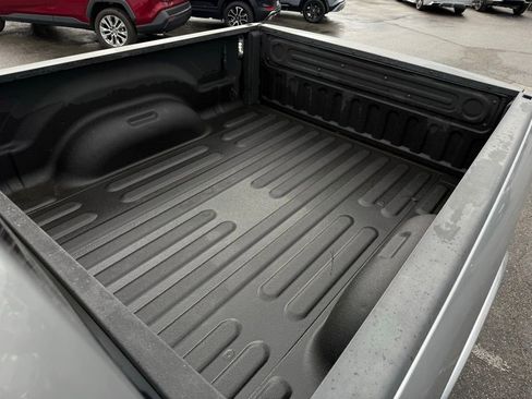 Used 2022 RAM 2500 Limited image 11