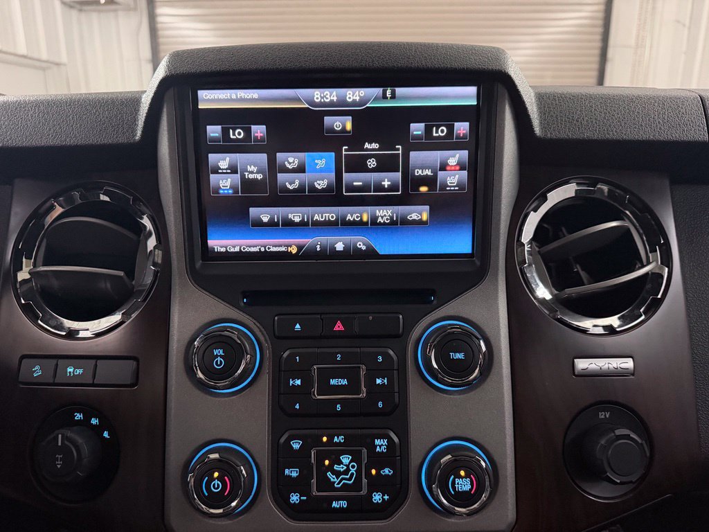 Used 2016 Ford F250 Lariat w/ Lariat Ultimate Package AWD/4WD image 20