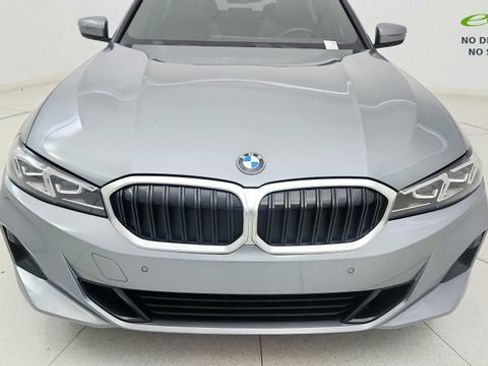 Used 2023 BMW 330i Sedan w/ Driving Assistance Package RWD image 25