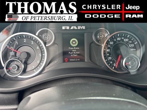 Used 2024 RAM 2500 Big Horn AWD/4WD image 15