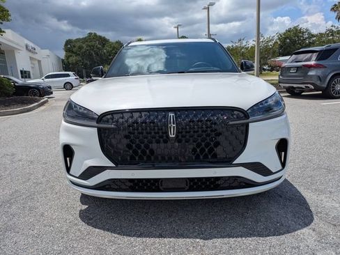 Used 2026 Lincoln Aviator Reserve w/ Luxury Package RWD image 9