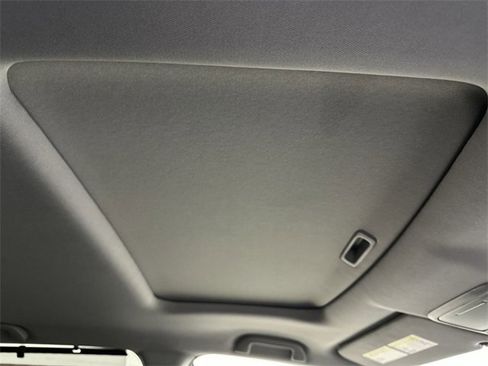 Used 2022 Honda Pilot EX-L image 29