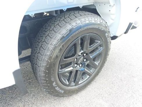 New 2026 Chevrolet Silverado 1500 Custom w/ Turbomax Blackout Package AWD/4WD image 10