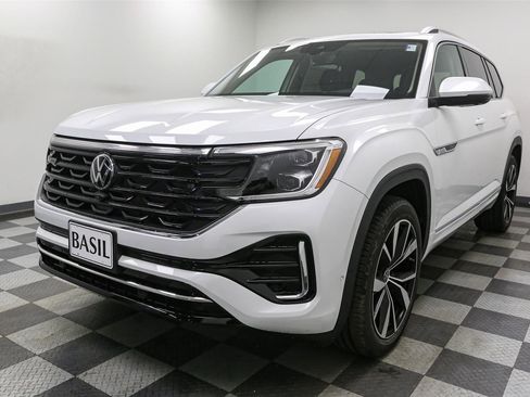 New 2026 Volkswagen Atlas SEL Premium R-Line AWD/4WD image 4