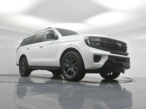 New 2026 Ford Expedition Platinum AWD/4WD image 42