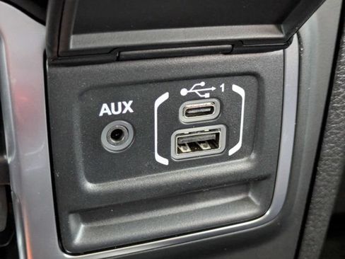 New 2025 Jeep Gladiator Sport AWD/4WD image 22