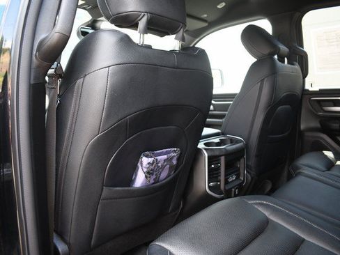 Used 2022 RAM 1500 Big Horn w/ Night Edition AWD/4WD image 21