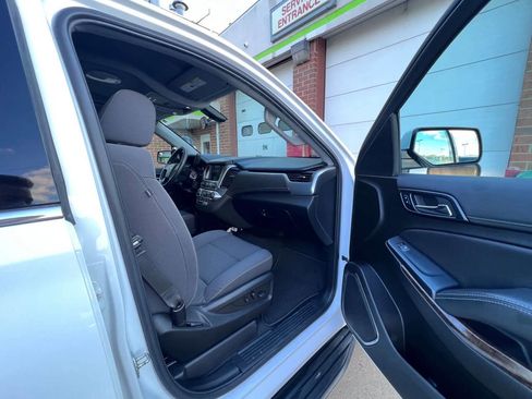 Used 2020 Chevrolet Tahoe 4WD image 20