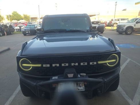 Used 2023 Ford Bronco Wildtrak AWD/4WD image 3