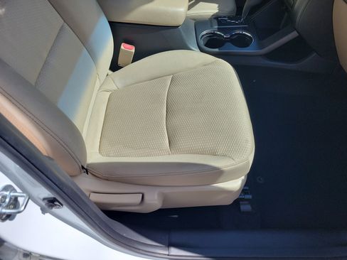 Used 2012 Kia Sorento LX image 20