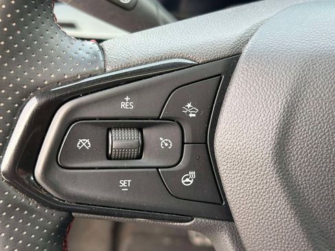 Certified 2024 Chevrolet Trax RS w/ Sunroof Package image 17