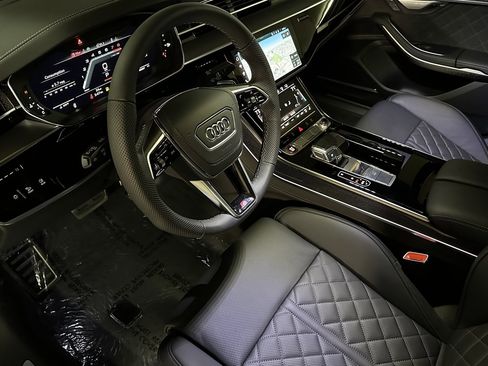 New 2025 Audi S8 image 9