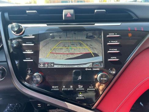 Used 2019 Toyota Camry XSE image 16