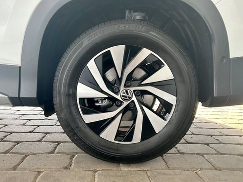 Certified 2026 Volkswagen Tiguan S FWD image 37