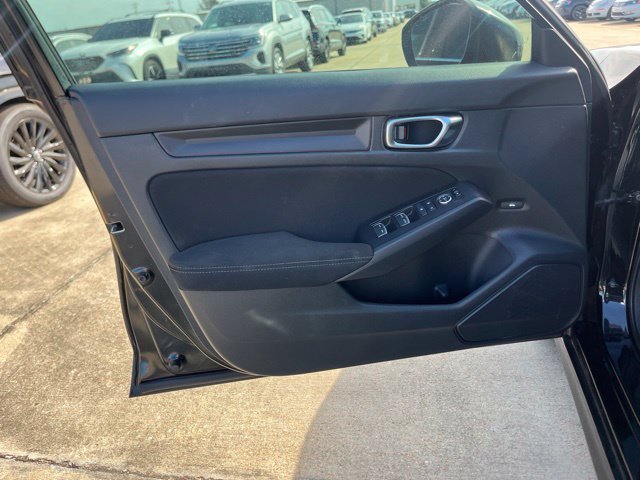 Used 2022 Honda Civic Sport image 11