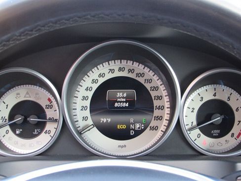 Used 2014 Mercedes-Benz E 550 Cabriolet image 19