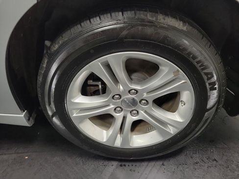 Used 2023 Dodge Charger SXT image 10