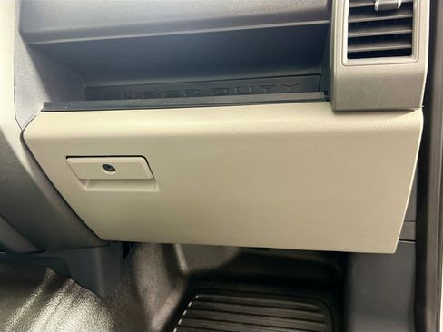 Used 2022 Ford F250 XL w/ Power Equipment Group image 32