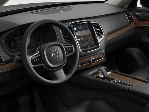 Certified 2024 Volvo XC90 B6 Plus w/ Protection Package Premier AWD/4WD image 5