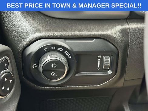 Used 2023 Jeep Gladiator Sport image 21