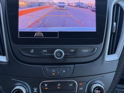 Used 2023 Chevrolet Malibu LT image 22