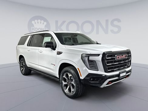 New 2026 GMC Yukon XL AT4 Ultimate image 10