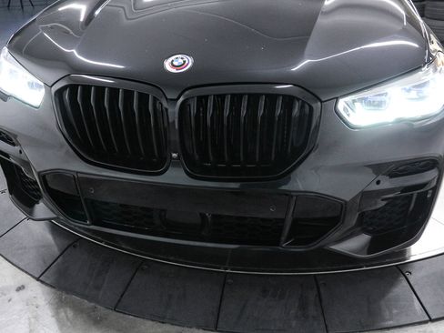 Certified 2023 BMW X5 M50i w/ Executive Package image 11