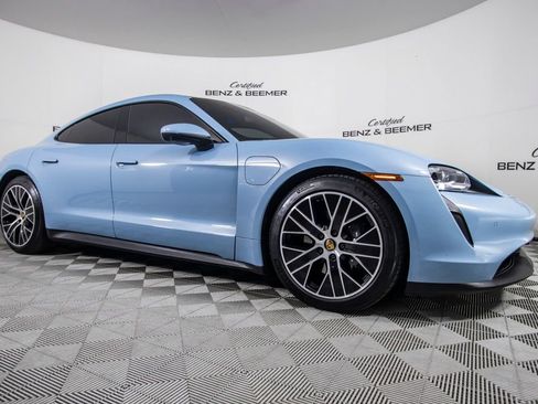 Used 2023 Porsche Taycan w/ Premium Package image 3