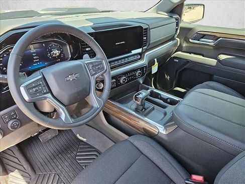 New 2026 Chevrolet Silverado 1500 LT Trail Boss w/ Safety Package AWD/4WD image 3