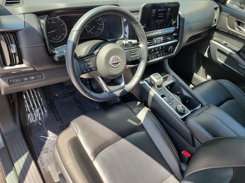 Certified 2023 Nissan Pathfinder SL w/ SL Premium Package AWD/4WD image 14