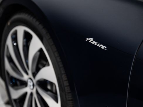 New 2026 Bentley Continental GTC AWD/4WD image 15