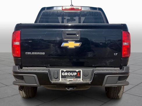 Used 2016 Chevrolet Colorado LT w/ LT Convenience Package image 4