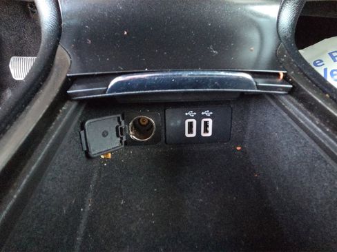 Used 2019 Lincoln MKC Select w/ Select Plus Package image 26