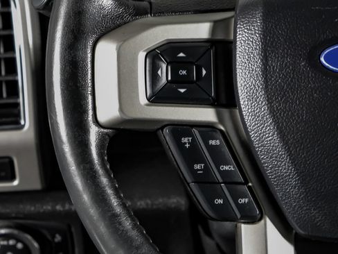 Used 2019 Ford F250 Lariat w/ Lariat Ultimate Package AWD/4WD image 17