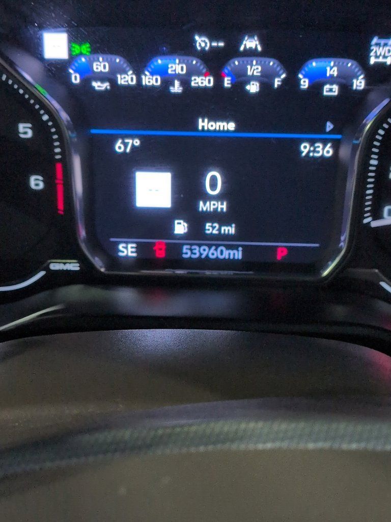 Used 2021 GMC Yukon Denali AWD/4WD image 13