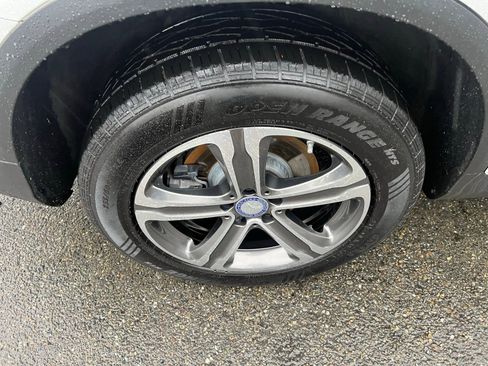 Used 2017 Mercedes-Benz GLC 300 4MATIC image 14