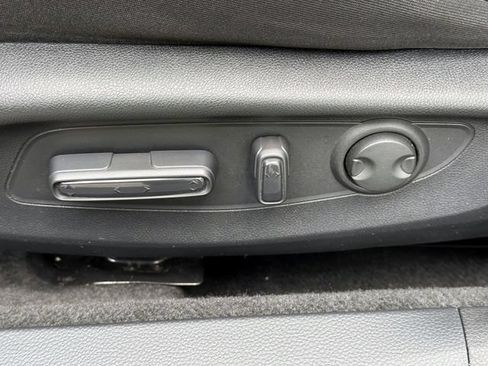 Used 2024 Honda Accord EX image 17