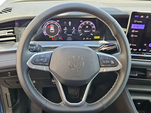 New 2026 Volkswagen Tiguan SE AWD/4WD image 22