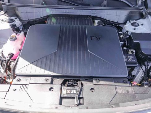 Used 2024 Hyundai Kona SEL FWD image 27