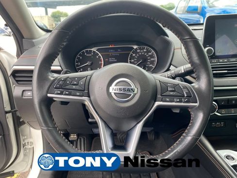 Used 2022 Nissan Altima 2.5 SR w/ Midnight Edition Package FWD image 30