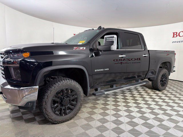 Used 2020 Chevrolet Silverado 2500 LTZ AWD/4WD image 6