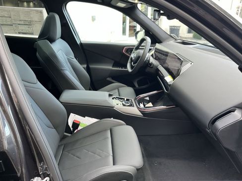 New 2025 BMW X3 xDrive30i w/ Premium Package image 25