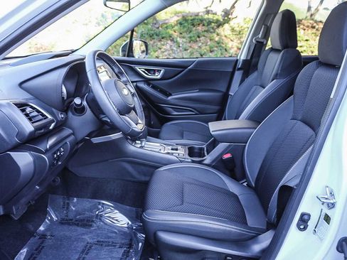 Certified 2023 Subaru Forester Premium image 17