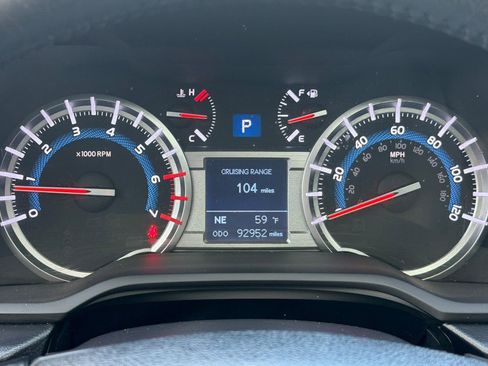 Used 2018 Toyota 4Runner Limited image 25