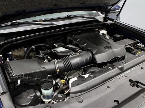 Used 2023 Toyota 4Runner SR5 Premium AWD/4WD image 19