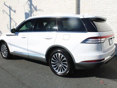 Used 2020 Lincoln Aviator Reserve w/ Equipment Group 201A image 7