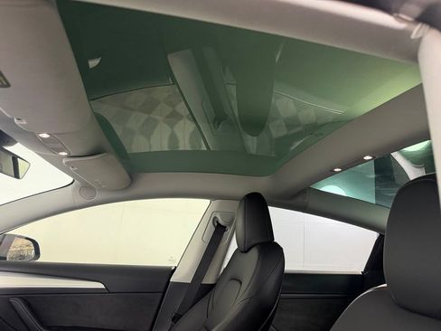 Used 2023 Tesla Model 3 Standard Range RWD image 22