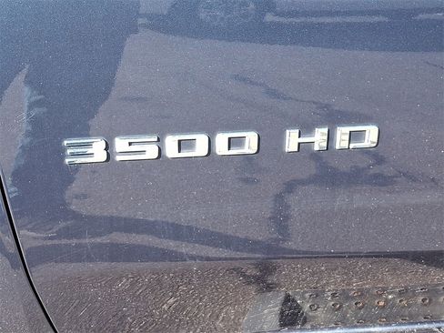 Used 2022 Chevrolet Silverado 3500 LT image 30